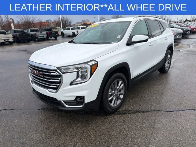 Used 2024 GMC Terrain SLT image 5