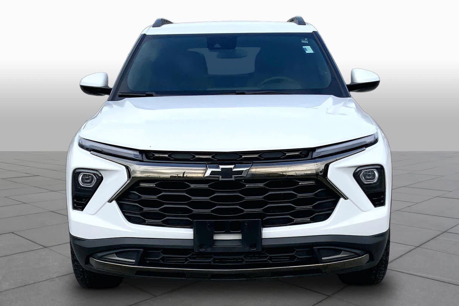 Used 2024 Chevrolet TrailBlazer ACTIV w/ Driver Confidence Package FWD image 4