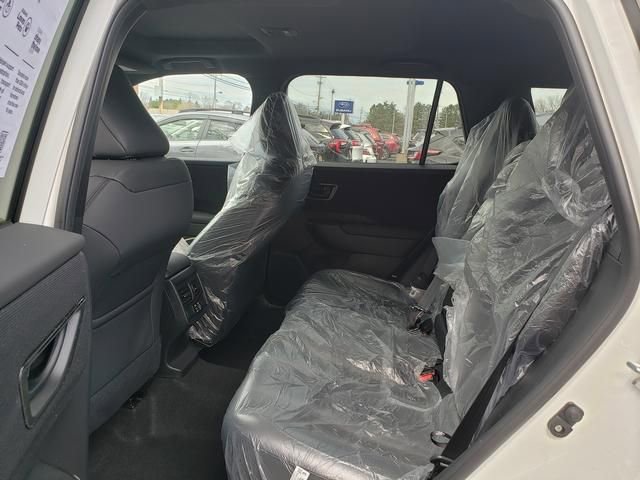 Used 2026 Subaru Outback Premium image 12