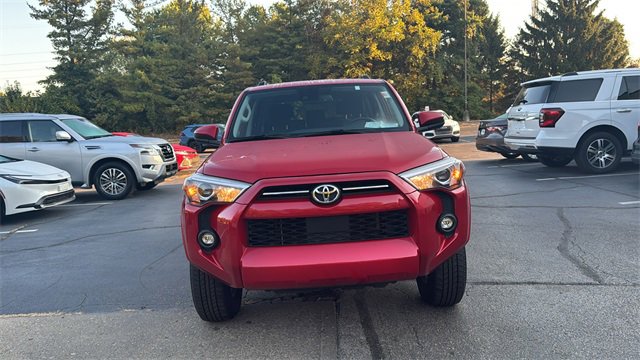 Used 2024 Toyota 4Runner SR5 image 10