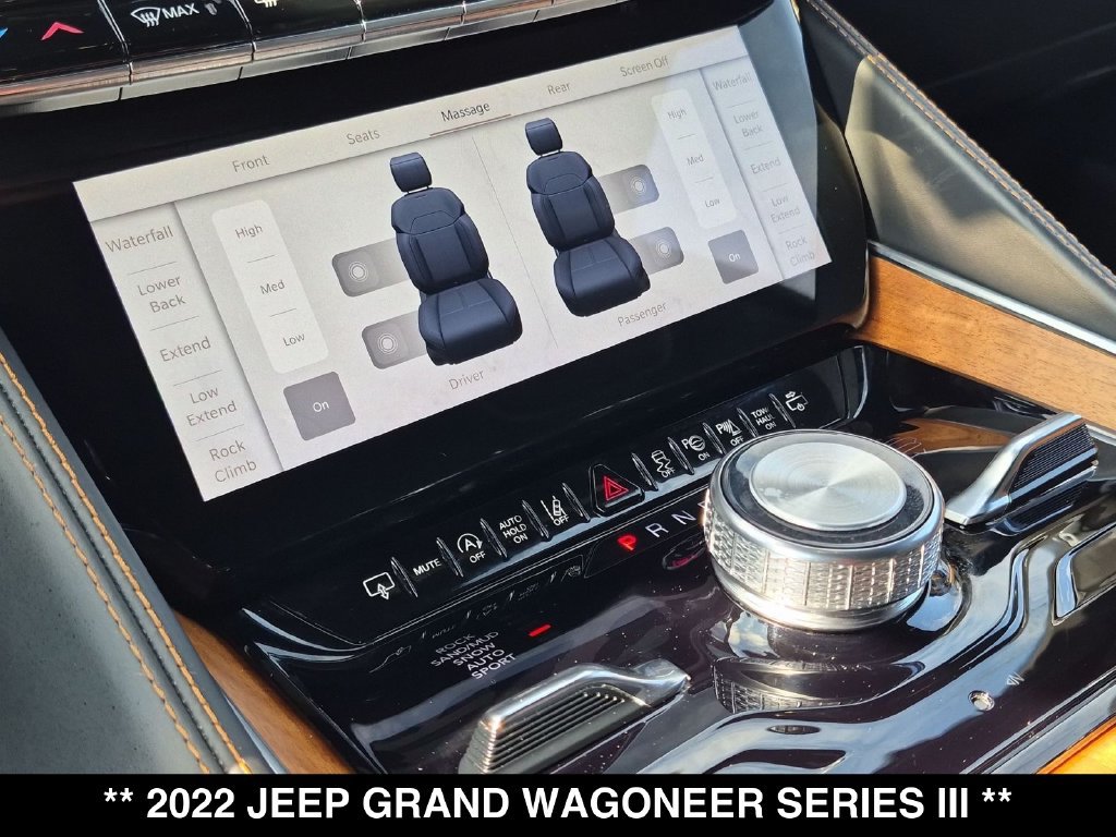 Used 2022 Jeep Grand Wagoneer Series III w/ Rear Seat Video Group 1 AWD/4WD image 25