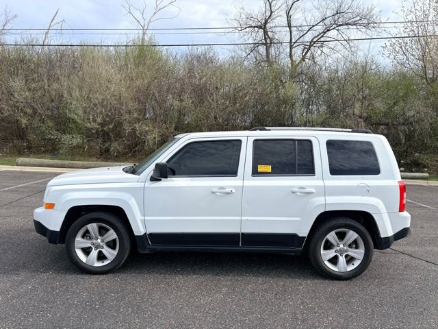 Used 2014 Jeep Patriot Limited w/ Sun/Sound Group image 2