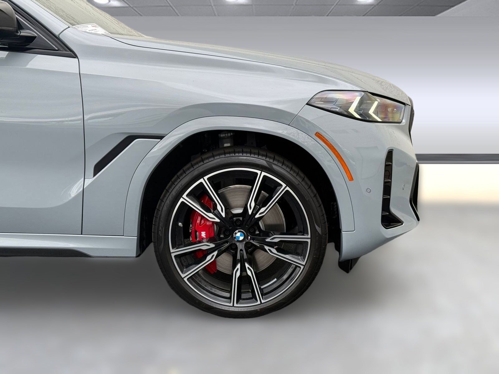 New 2026 BMW X6 M60i image 10