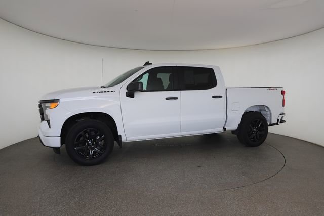 Used 2023 Chevrolet Silverado 1500 Custom w/ LPO, Dark Essentials Package AWD/4WD image 5