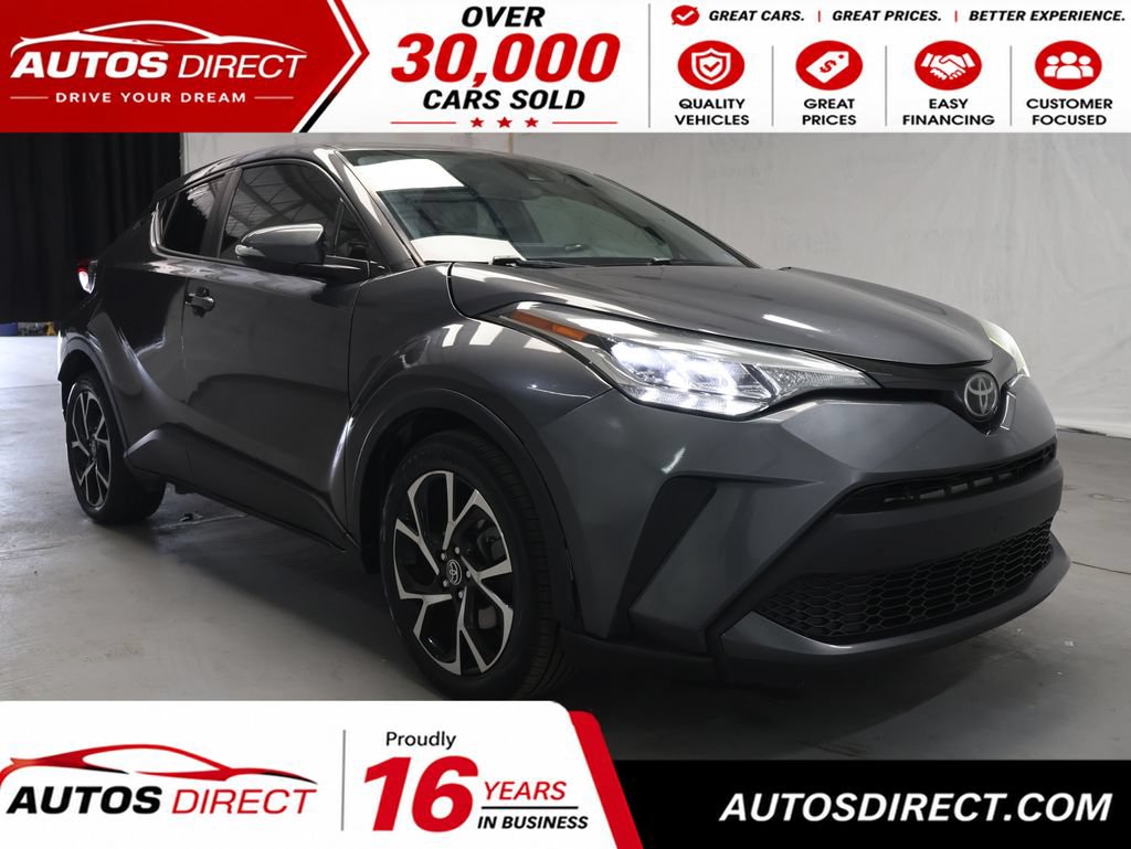 Used 2021 Toyota C-HR XLE FWD image 1