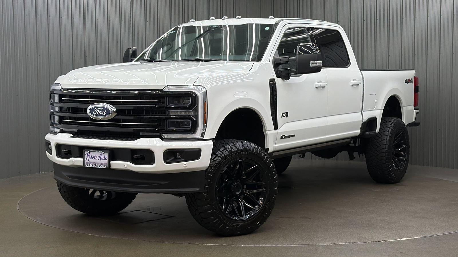Used 2026 Ford F250 Platinum AWD/4WD image 1