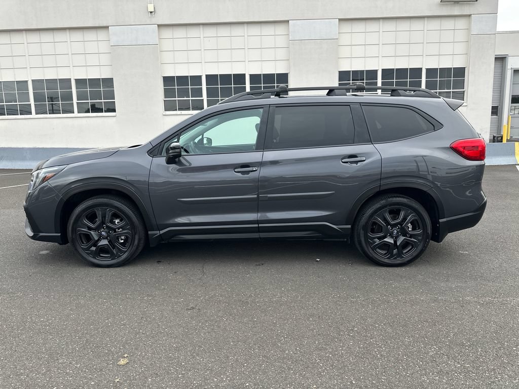 Used 2023 Subaru Ascent Onyx Edition Limited AWD/4WD image 3