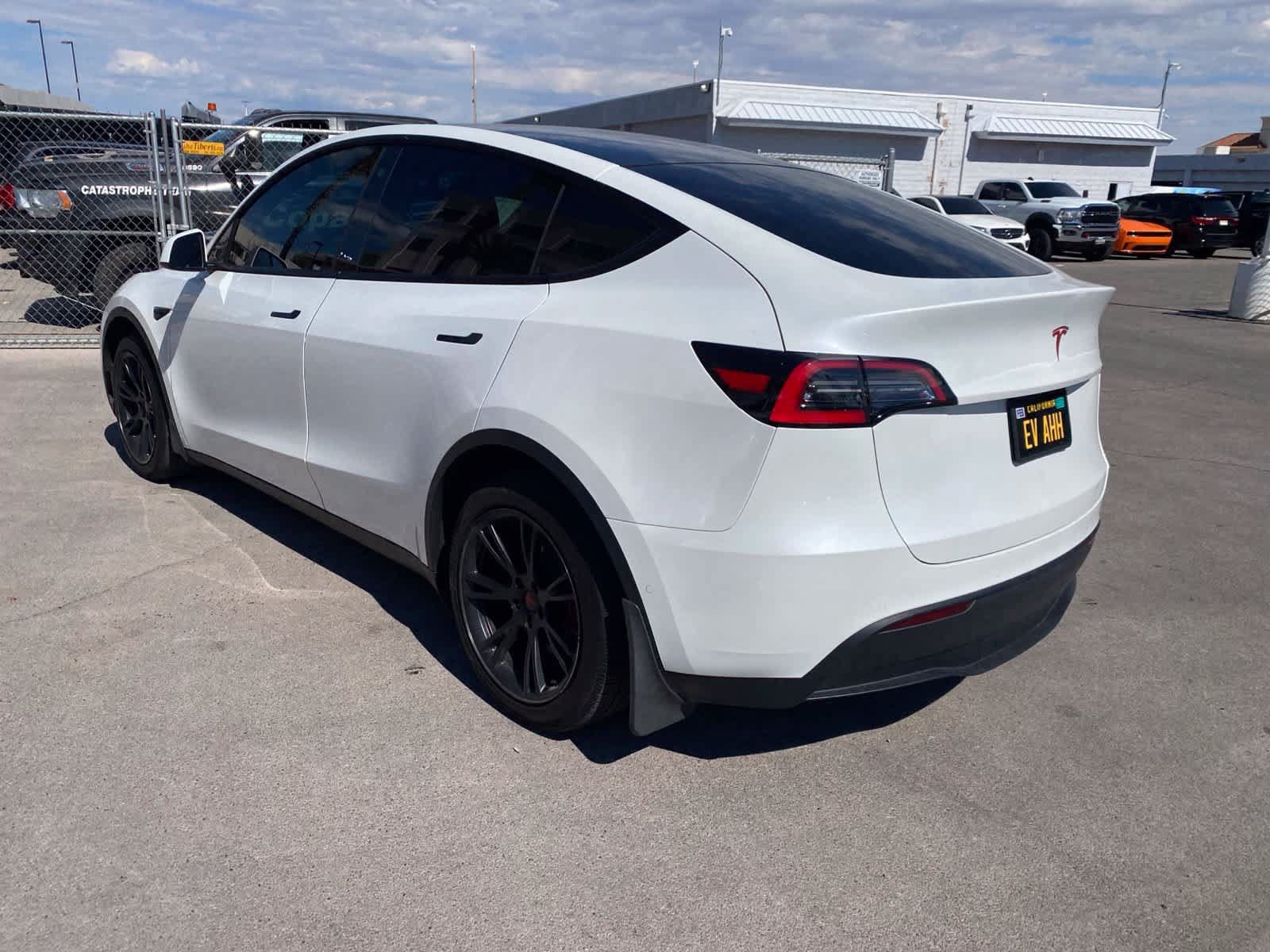 Used 2021 Tesla Model Y Long Range AWD/4WD image 7