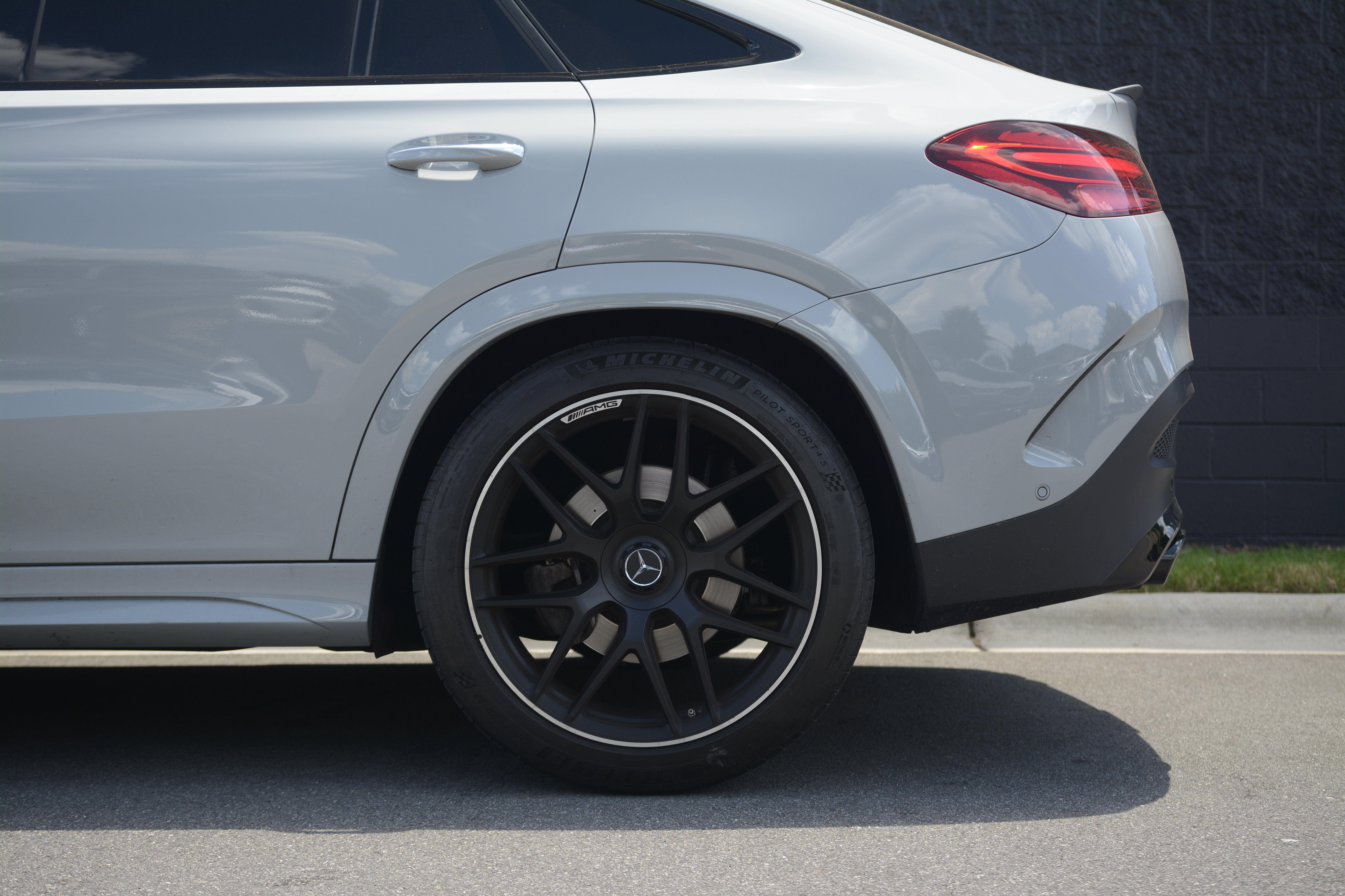 Used 2024 Mercedes-Benz GLE 53 AMG 4MATIC Coupe image 46