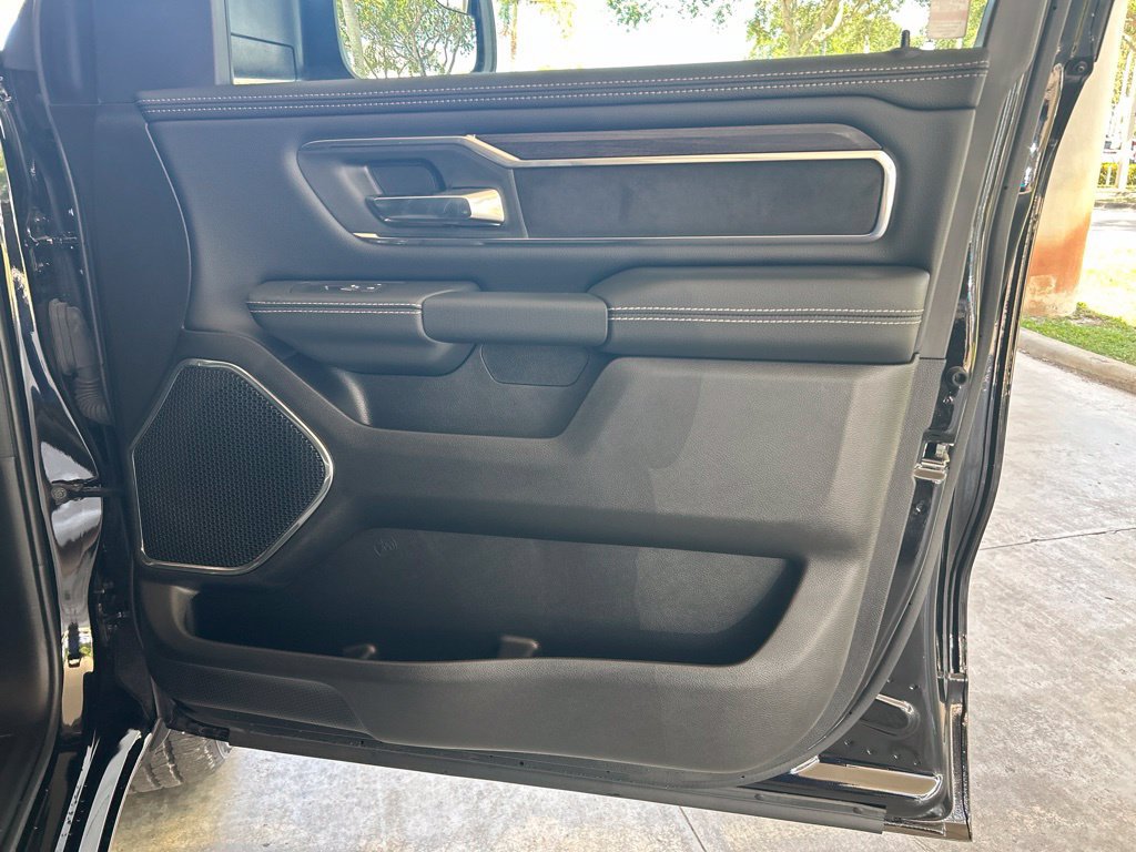 Used 2026 RAM 1500 Laramie AWD/4WD image 29