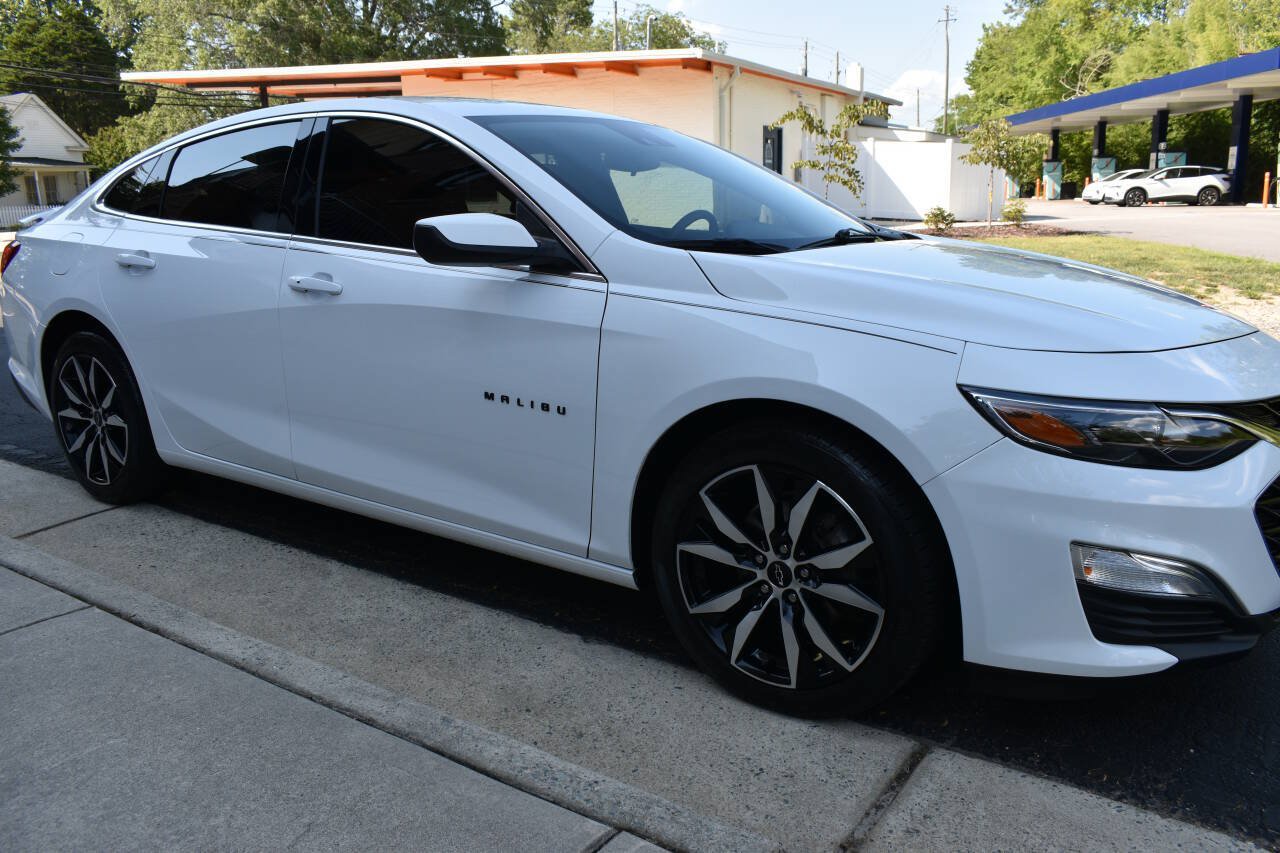 Used 2023 Chevrolet Malibu RS FWD image 26