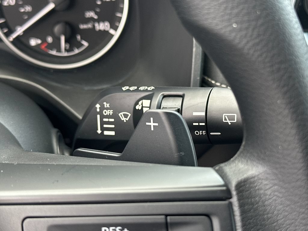 Used 2024 Nissan Rogue S AWD/4WD image 31