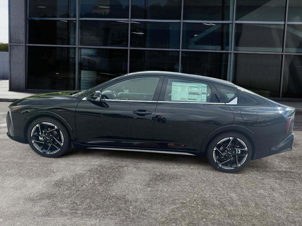 New 2025 Kia K4 GT-Line image 8