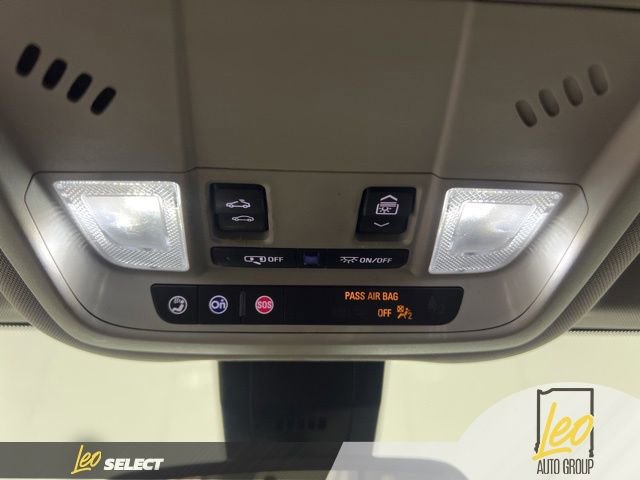 Used 2022 GMC Terrain SLE w/ Driver Convenience Package FWD image 31