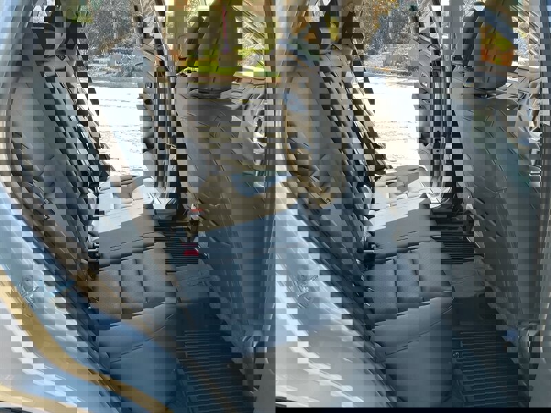 Used 2023 Nissan Rogue SV w/ SV Premium B Package image 31