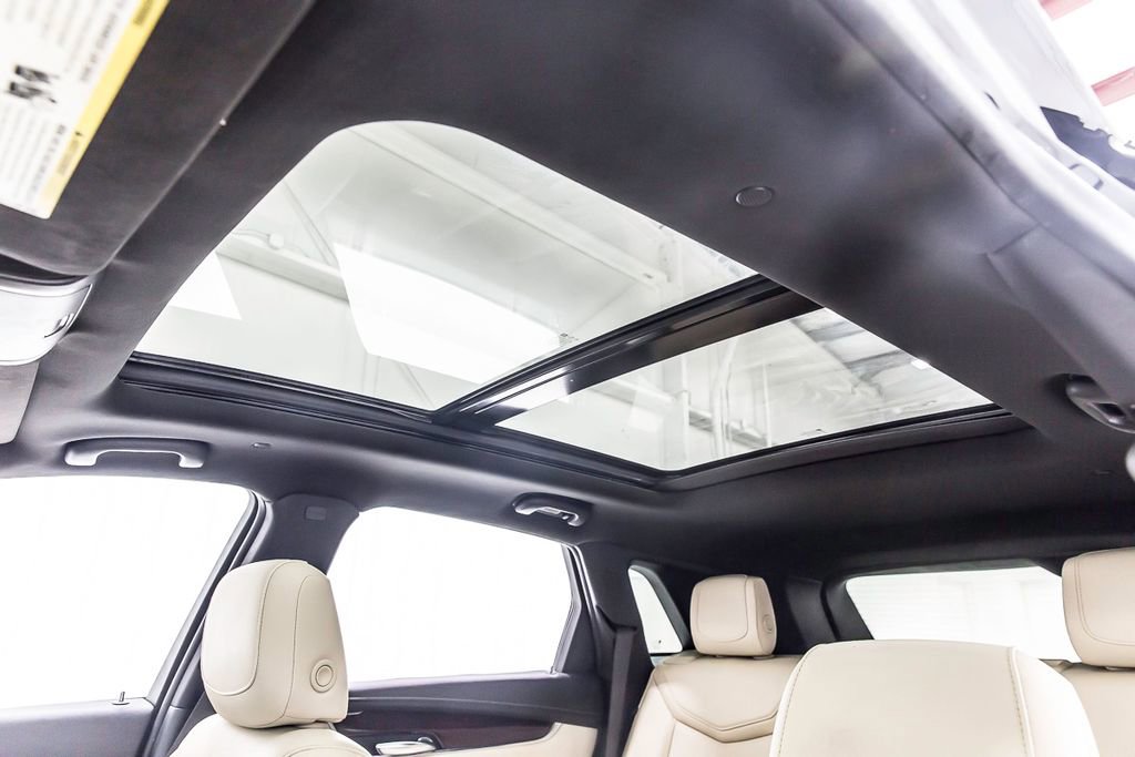 Used 2019 Cadillac XT5 Luxury FWD image 17