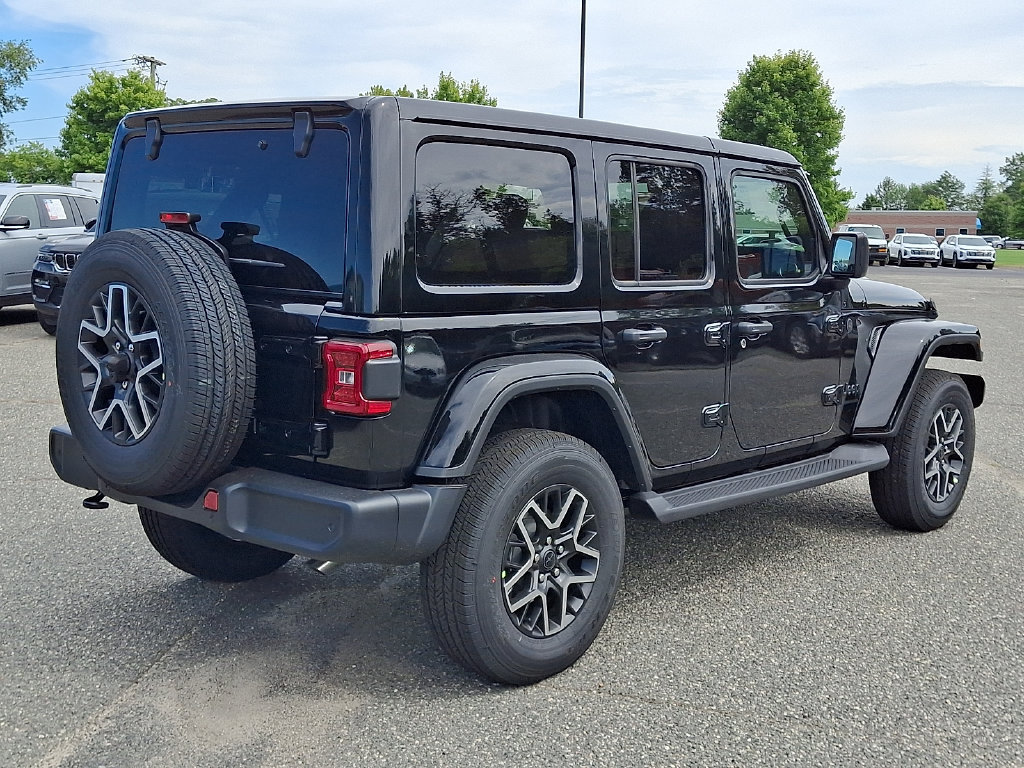 New 2027 Jeep Wrangler Unlimited Sahara AWD/4WD image 8