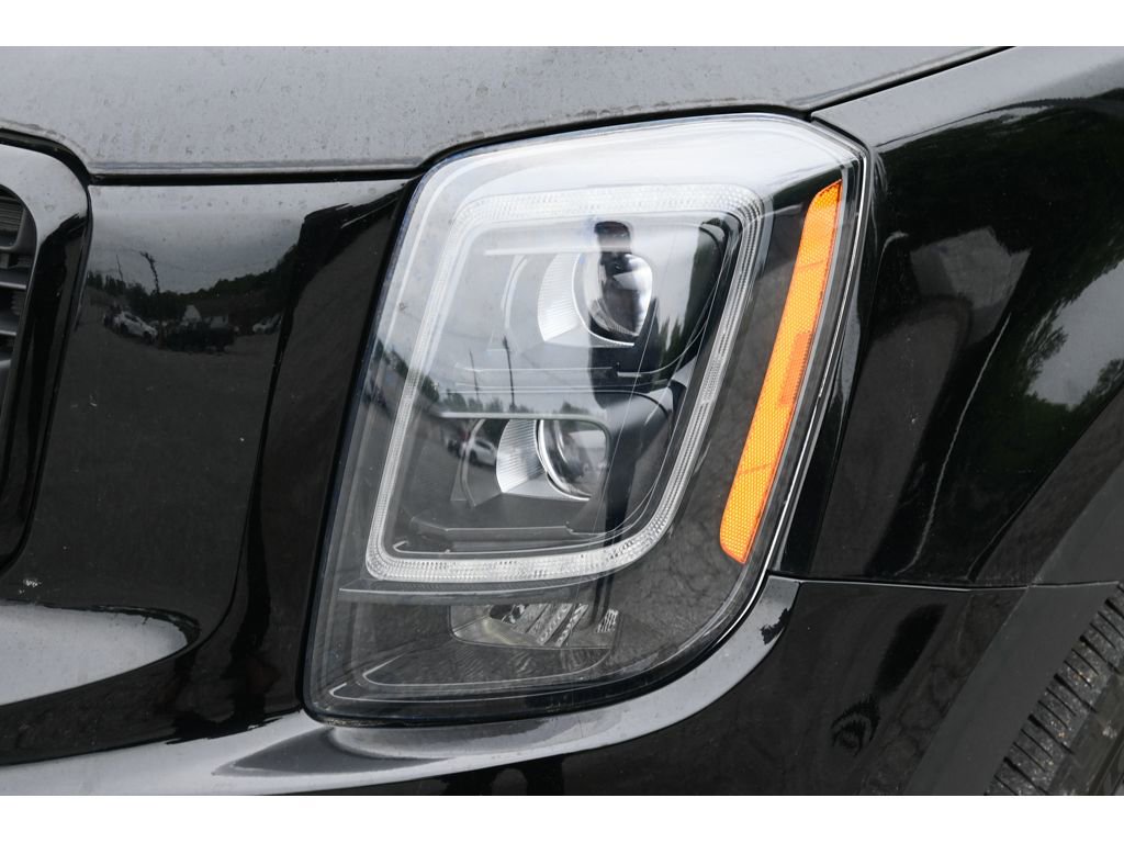 Used 2022 Kia Telluride SX w/ Nightfall Edition Package AWD/4WD image 9