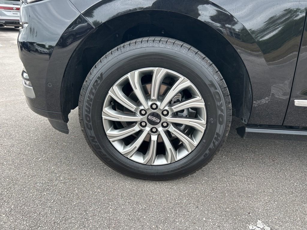 Used 2024 Lincoln Navigator L Premiere image 53