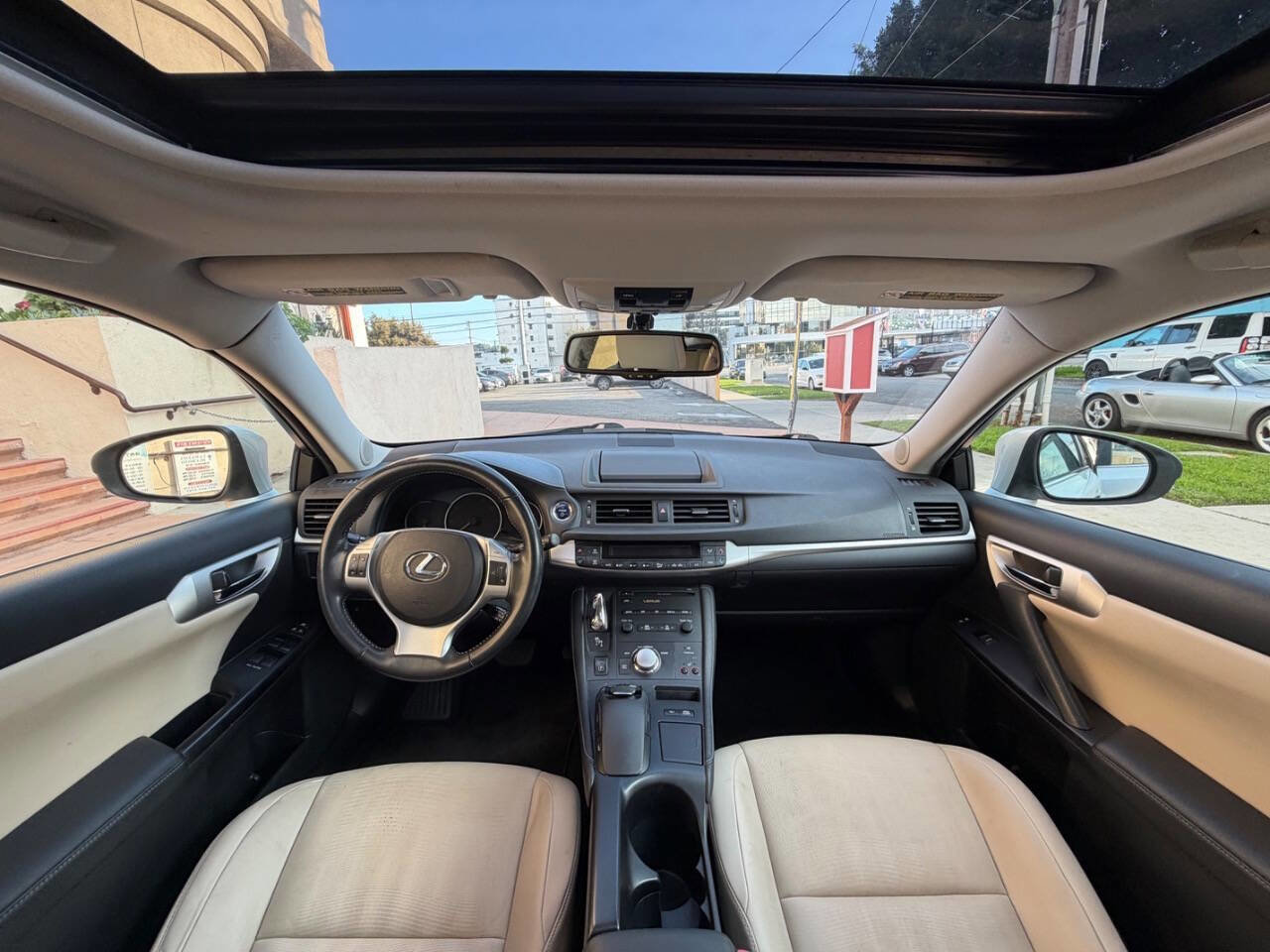 Used 2012 Lexus CT 200h Premium w/ Premium Audio Pkg image 11