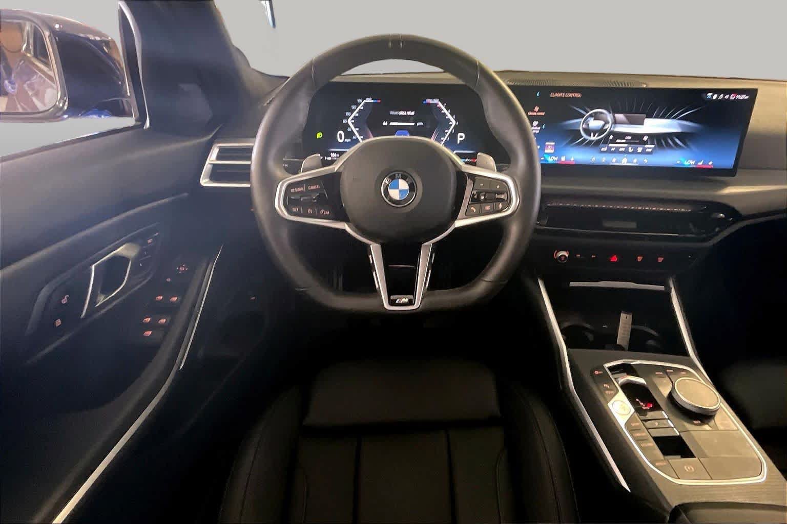 Used 2025 BMW 330i Sedan RWD image 5
