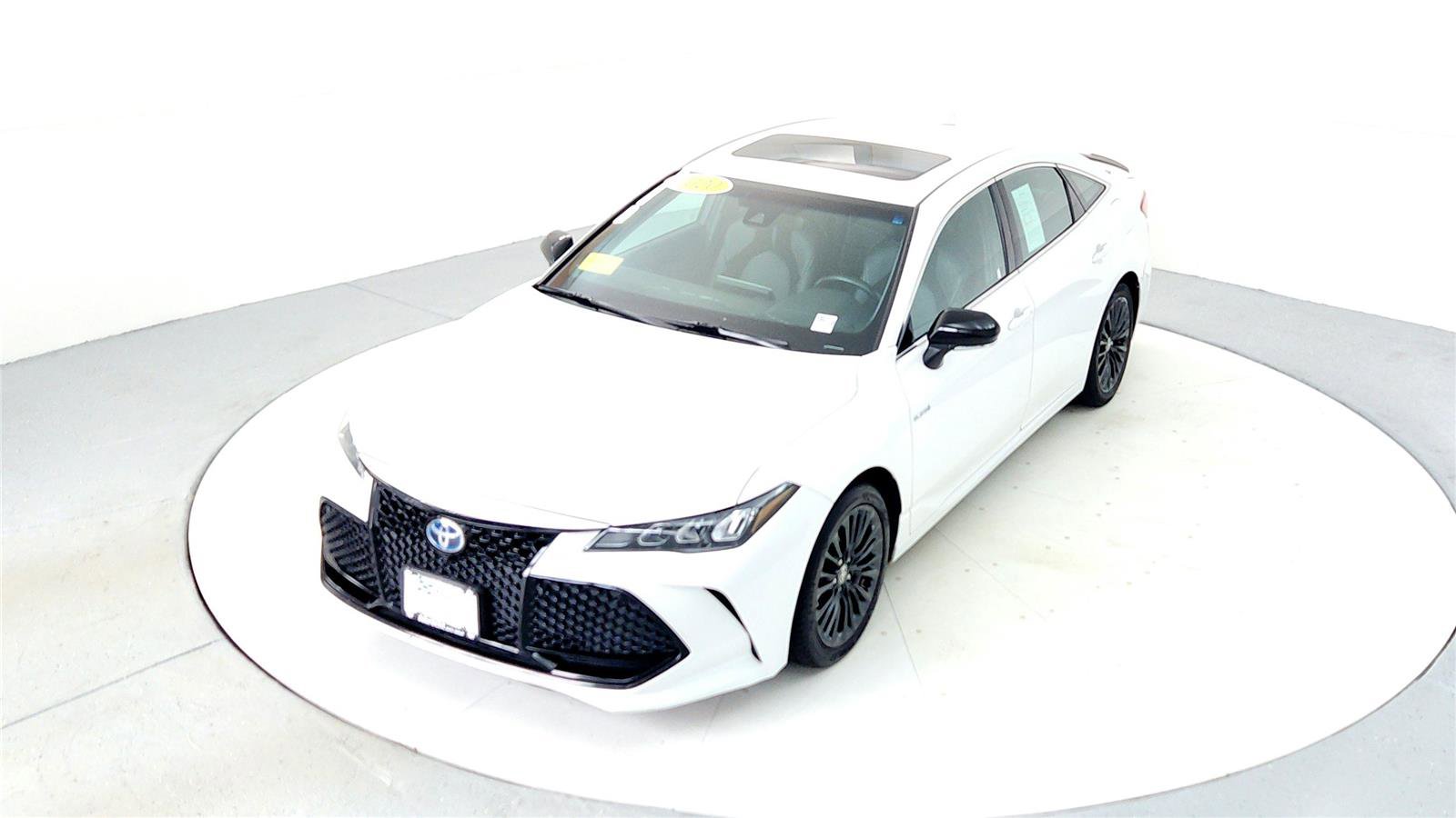 Certified 2020 Toyota Avalon XSE image 14