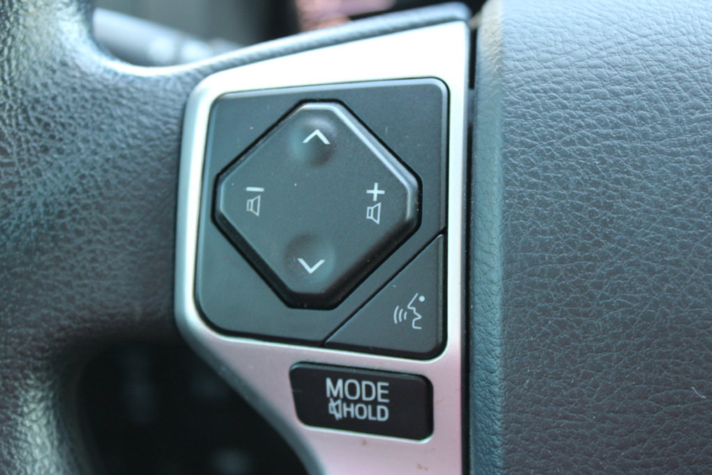 Used 2019 Toyota Tundra SR5 w/ SR5 Upgrade Package AWD/4WD image 38