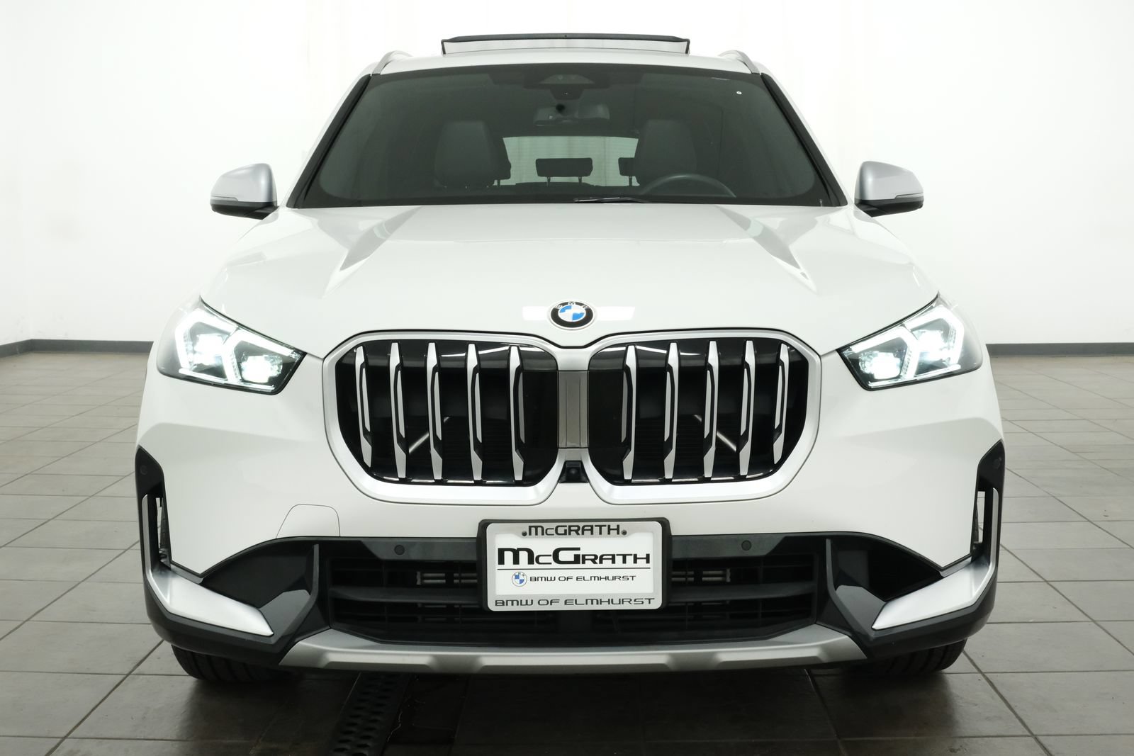 Used 2023 BMW X1 xDrive28i w/ Premium Package AWD/4WD image 7