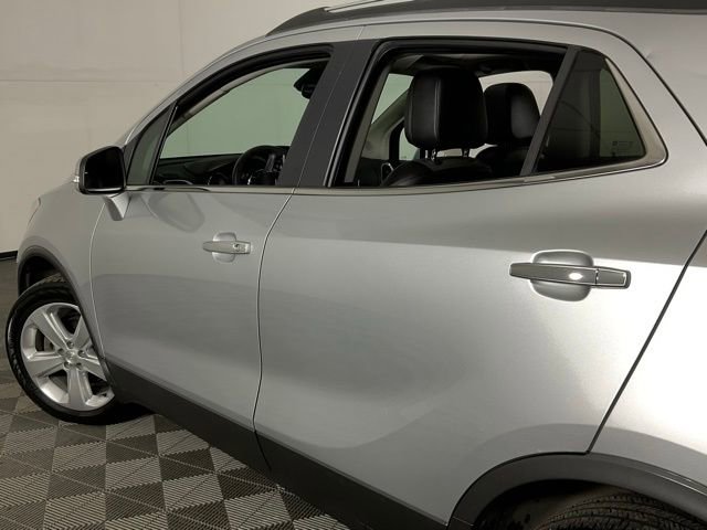 Used 2016 Buick Encore Convenience image 38