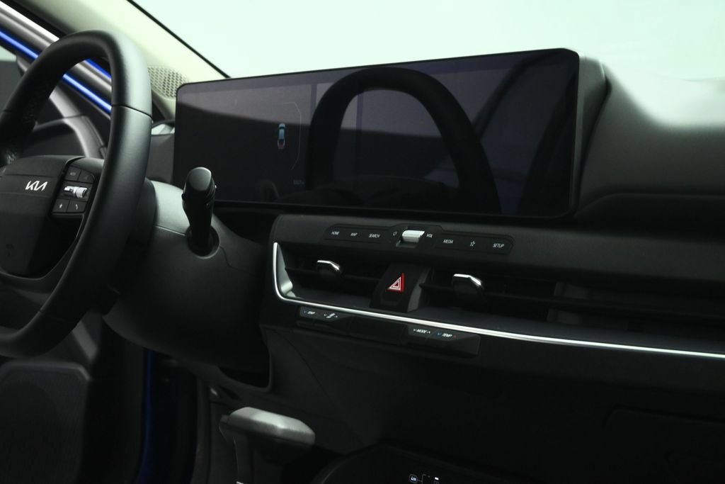 Certified 2025 Kia K4 EX FWD image 56