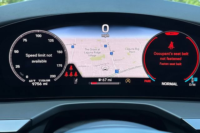 Used 2024 Porsche Panamera RWD image 40