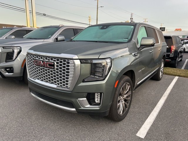 Used 2023 GMC Yukon XL Denali