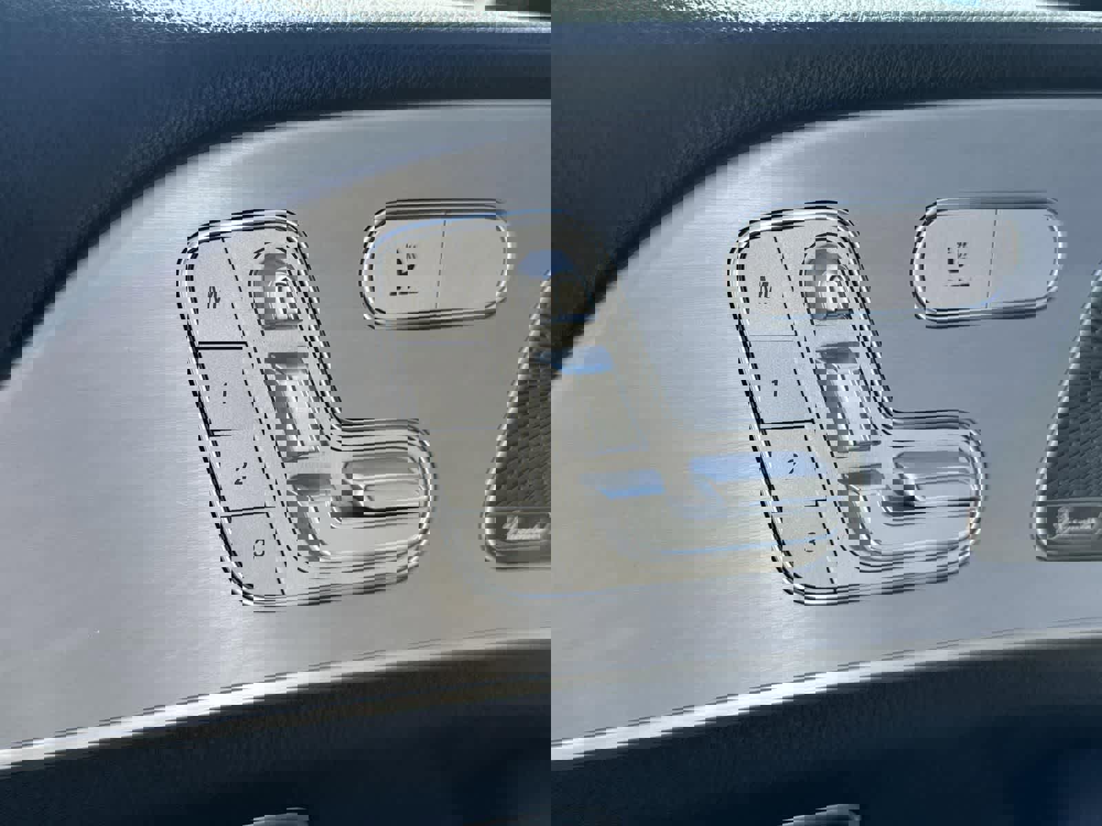 Used 2022 Mercedes-Benz GLE 350 image 25