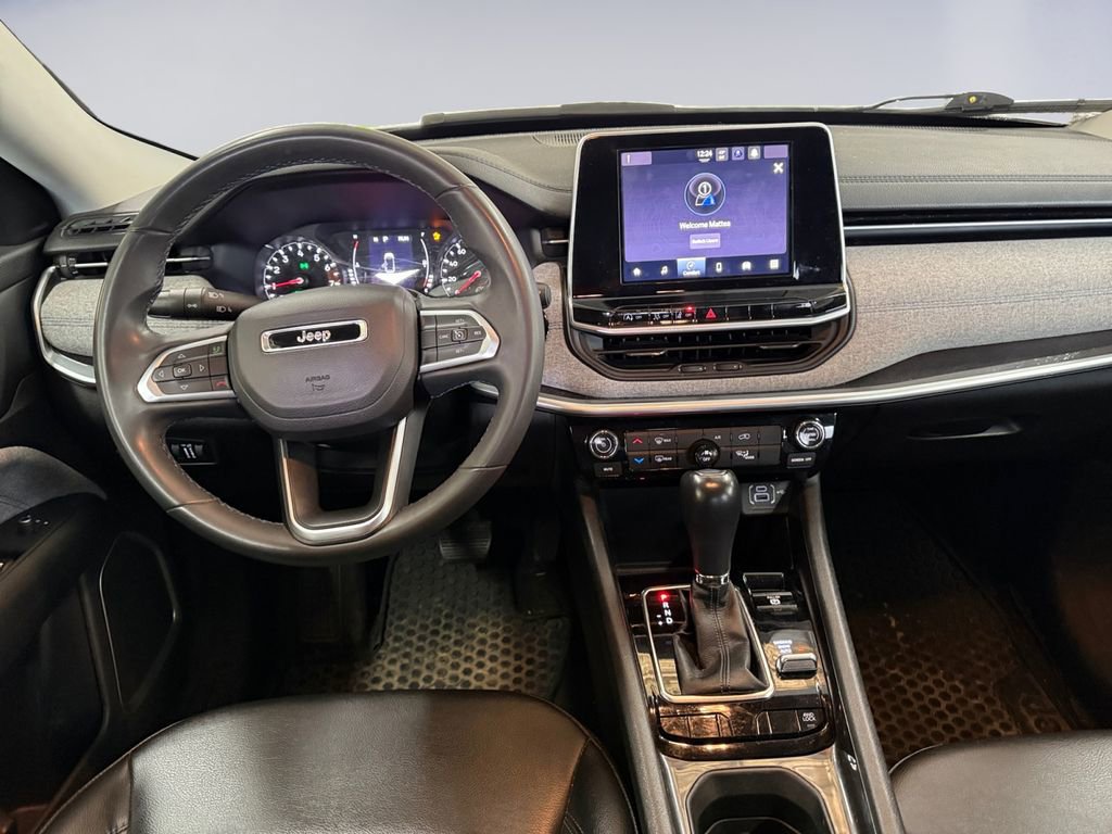 Used 2022 Jeep Compass Latitude image 12