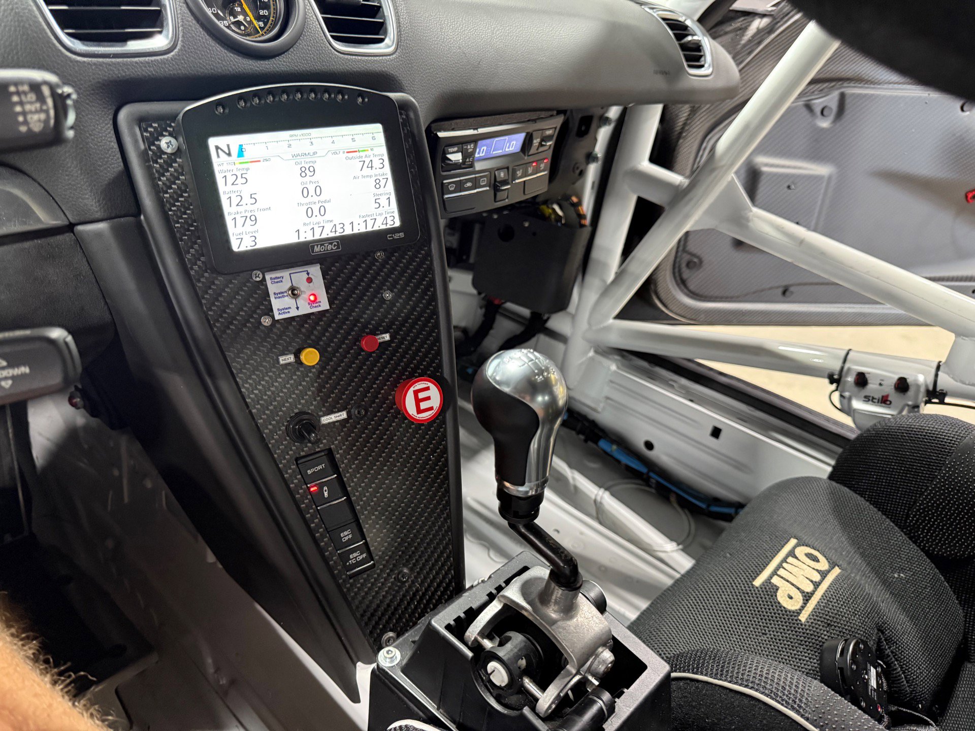 Used 2016 Porsche Cayman GT4 image 24