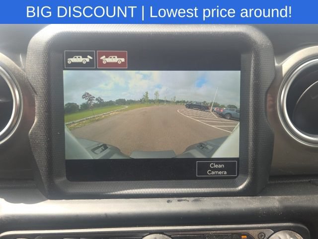 Used 2022 Jeep Gladiator Overland w/ LED Lighting Group AWD/4WD image 38