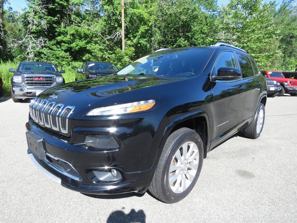 Used 2018 Jeep Cherokee Overland w/ Heavy Duty Protection Group