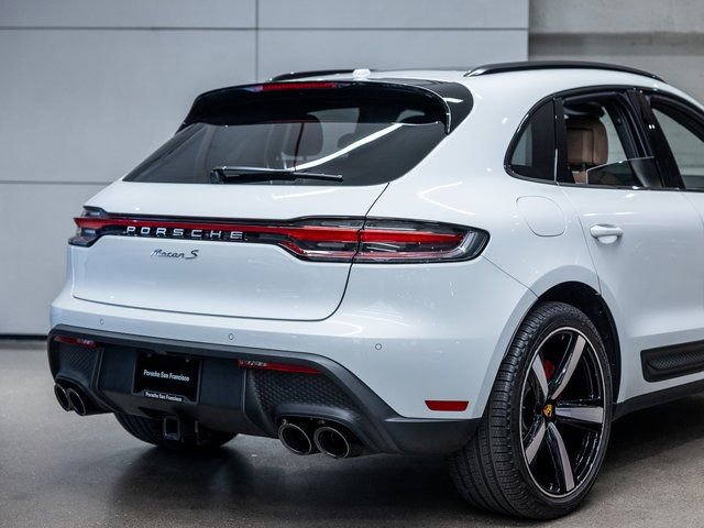 Certified 2025 Porsche Macan S image 26