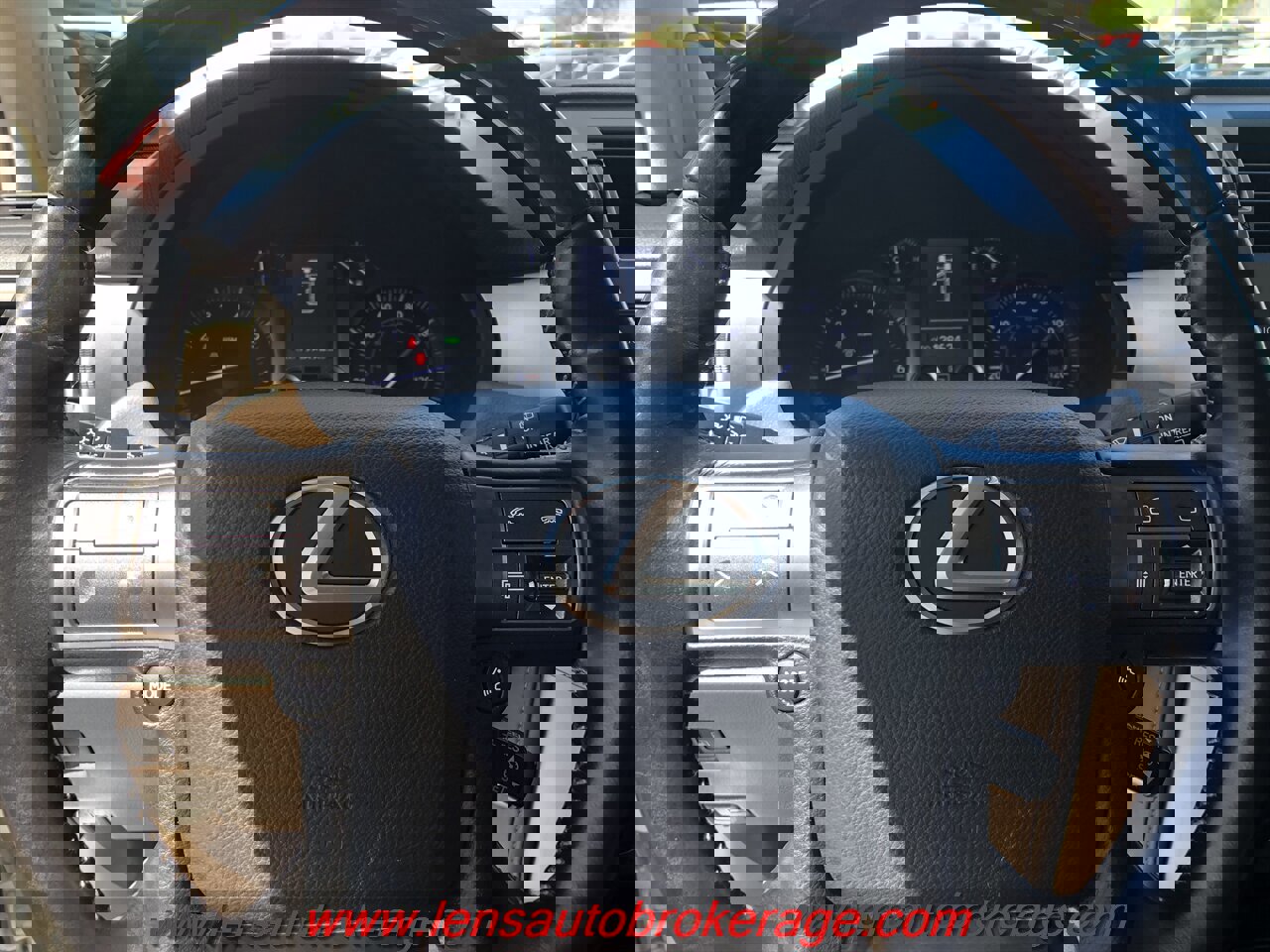 Used 2016 Lexus GX 460 w/ Premium Package image 12