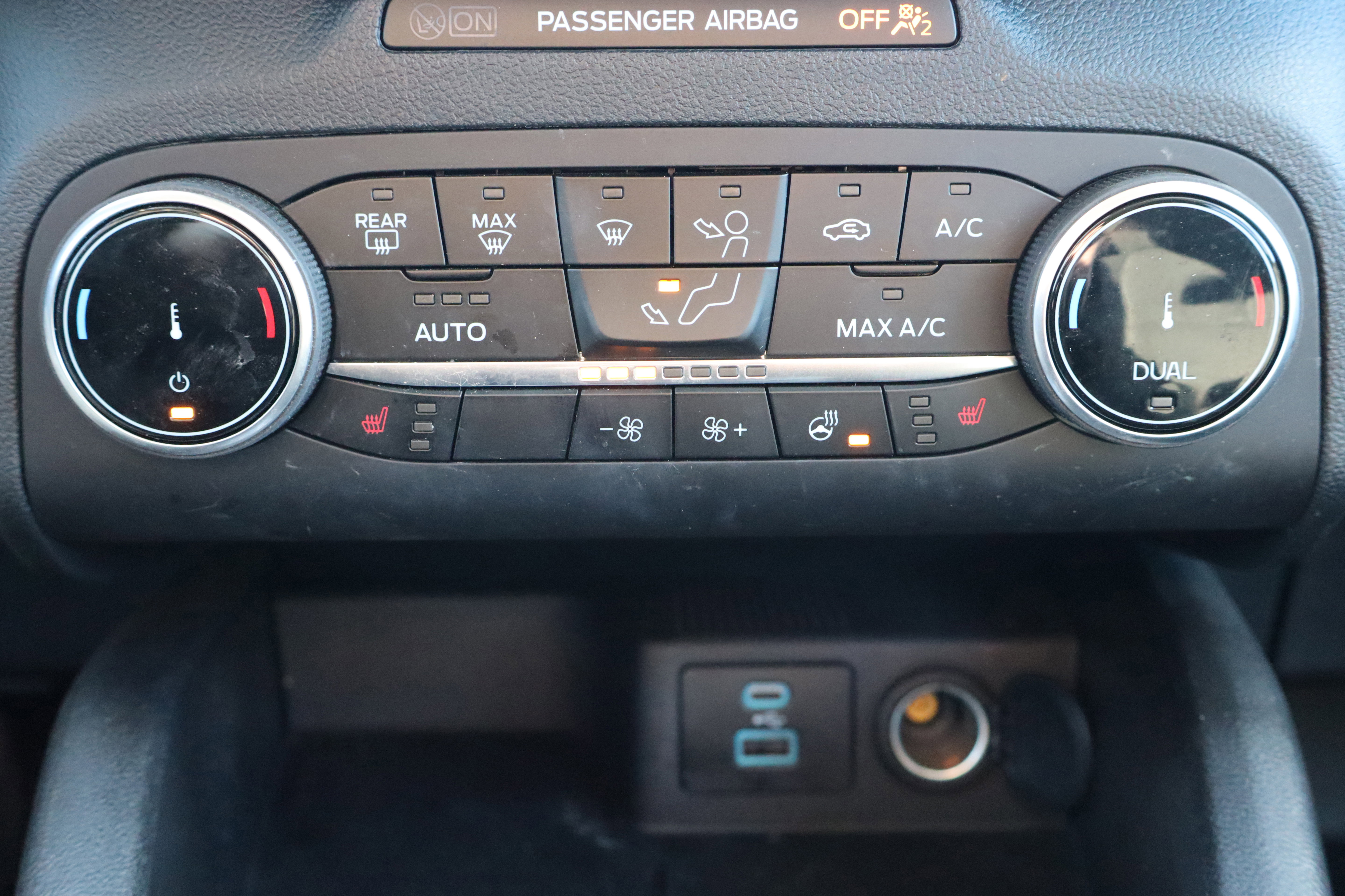 Used 2023 Ford Escape Active image 21