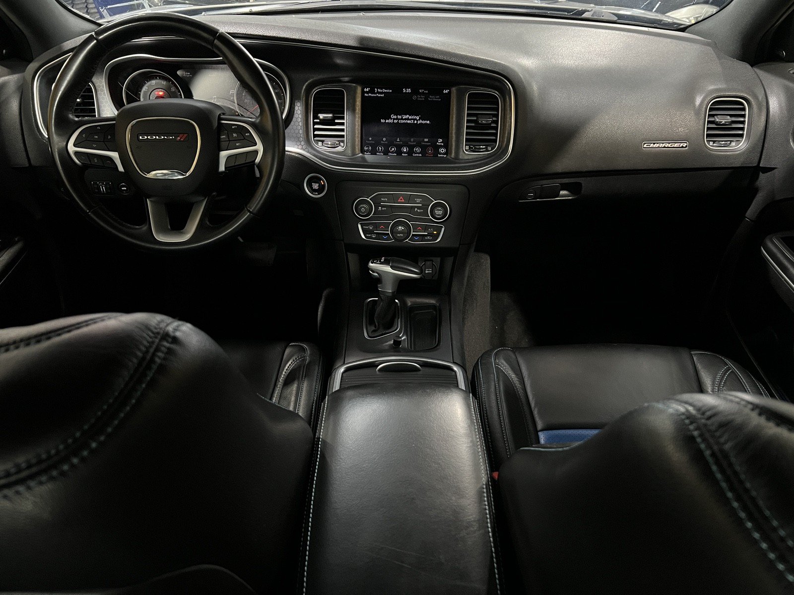 Used 2018 Dodge Charger SXT Plus RWD image 13
