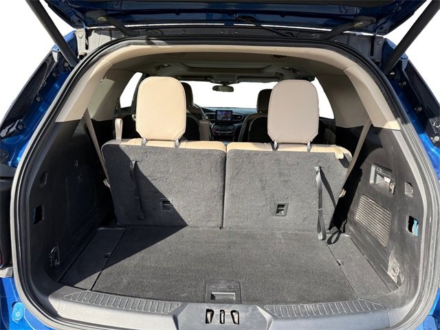 Used 2020 Ford Explorer XLT w/ Equipment Group 202A image 19