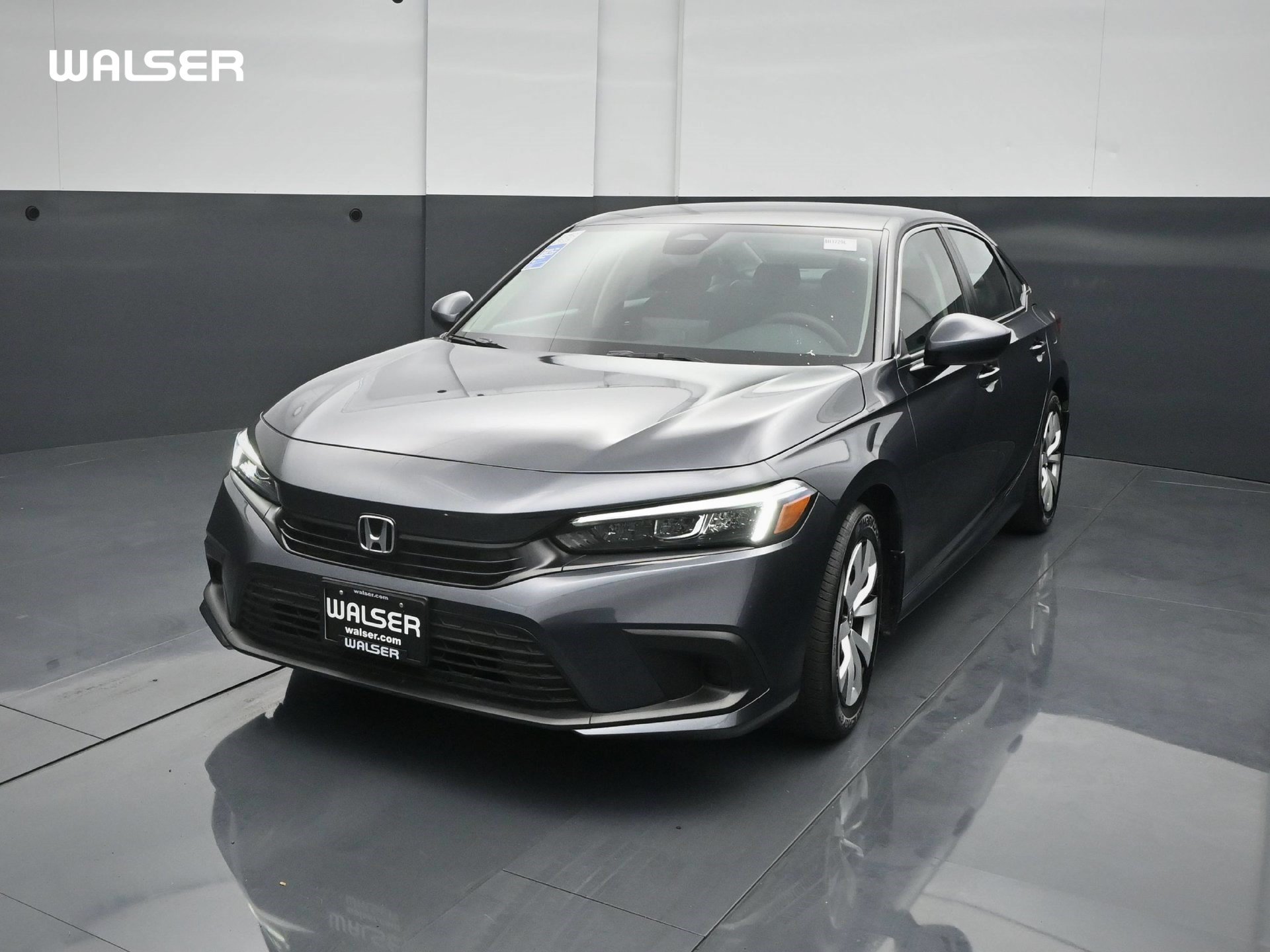 Used 2024 Honda Civic LX image 1