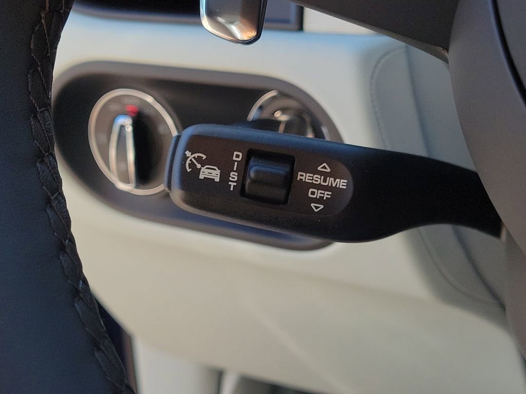 New 2026 Porsche Macan S image 41