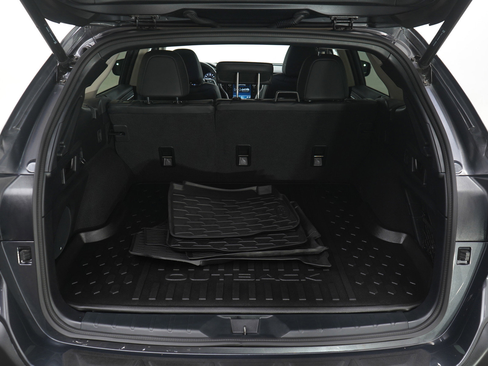 Used 2024 Subaru Outback Touring image 9