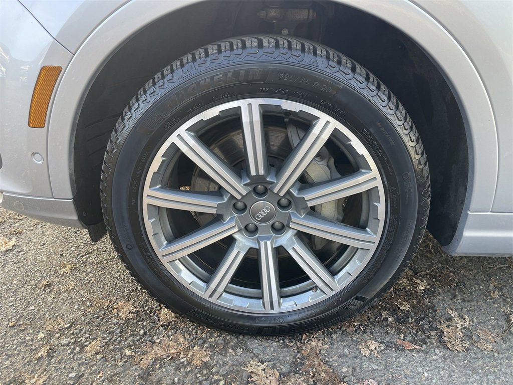 Used 2019 Audi Q7 3.0T Premium Plus w/ Premium Plus Package image 34