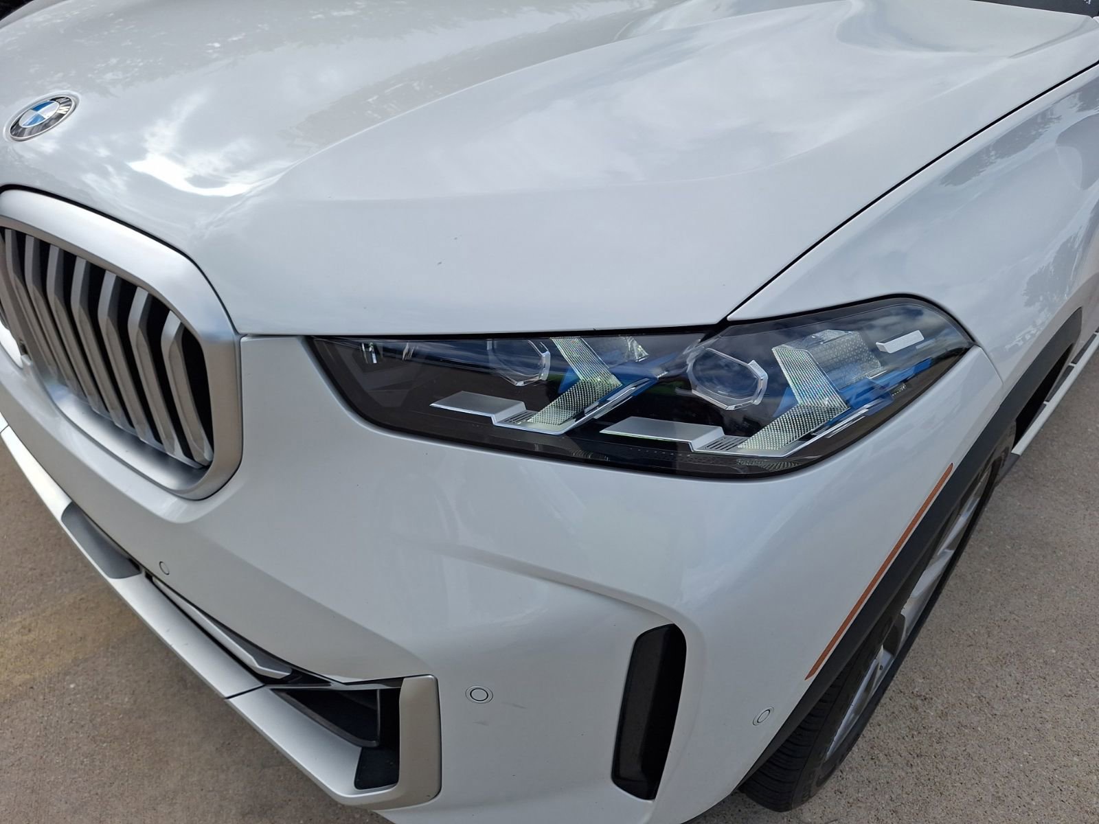 Used 2024 BMW X5 xDrive40i w/ Executive Package AWD/4WD image 10