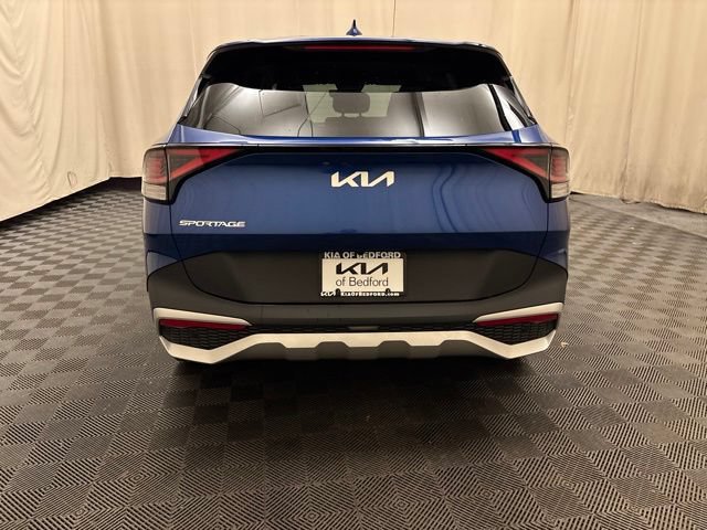 Certified 2025 Kia Sportage EX FWD image 6