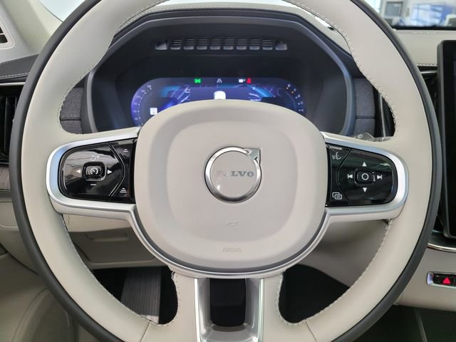 New 2026 Volvo XC90 B6 Ultra w/ Protection Package AWD/4WD image 22