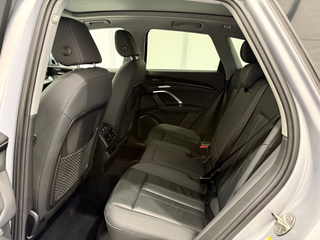 Used 2025 Audi Q5 Premium Plus image 19